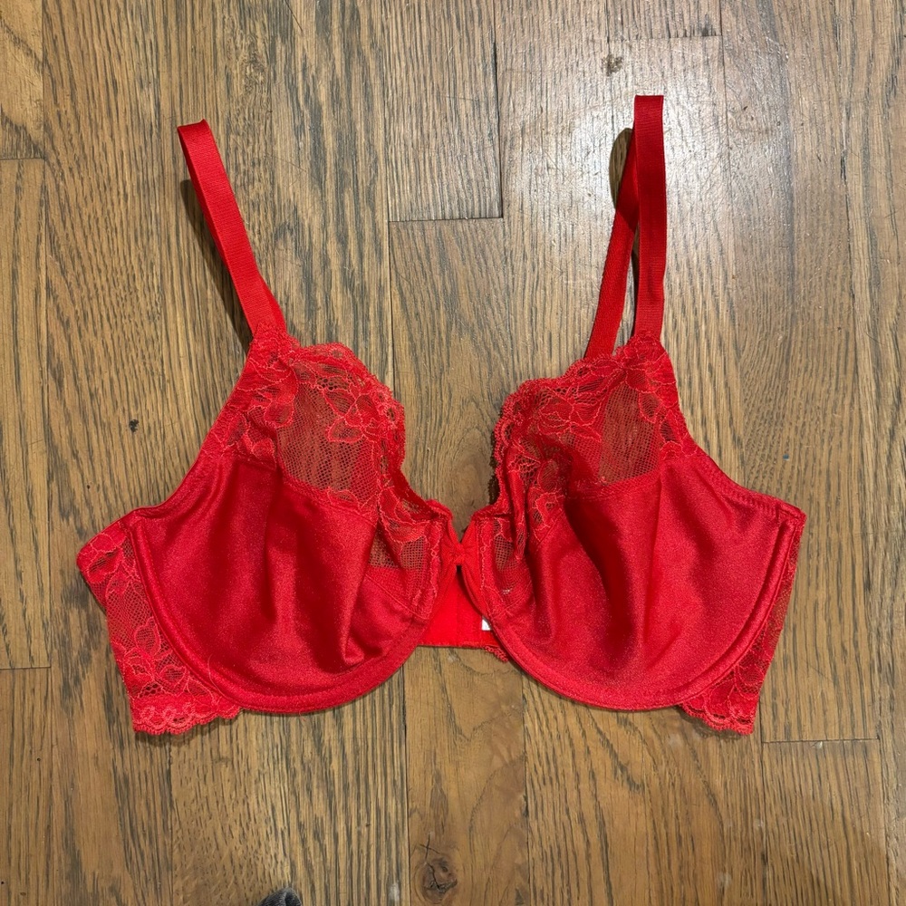 Wacoal 34D Red Lace Seasonal 851127 Bra